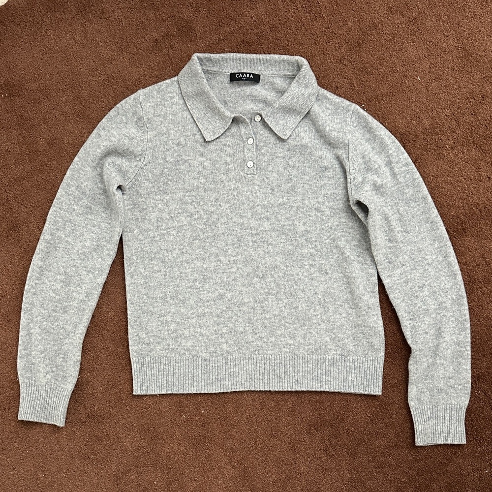 Few Moda CAARA Gray Collared Sweater size M 100% wool